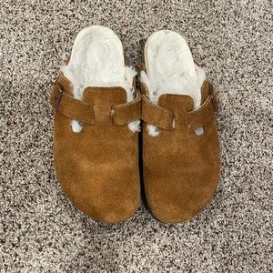 Birkenstock Boston shearling clogs